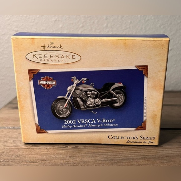Hallmark 2004 NEW 6th Harley Davidson Milestone Series Christmas Ornament - Picture 1 of 9